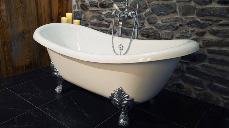 bathtub-with-stainless-steel